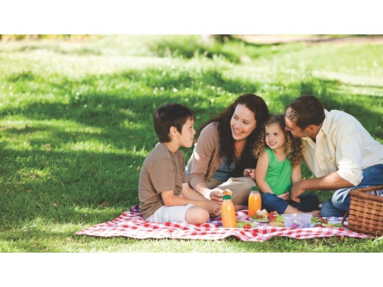 COMER FRESCO, VERANIEGO Y EN FAMILIA